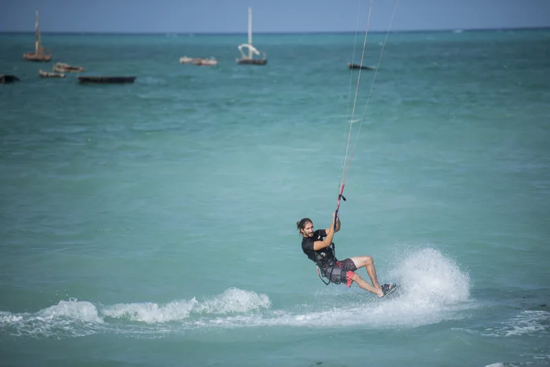 Kitesurfen vor Sansibar